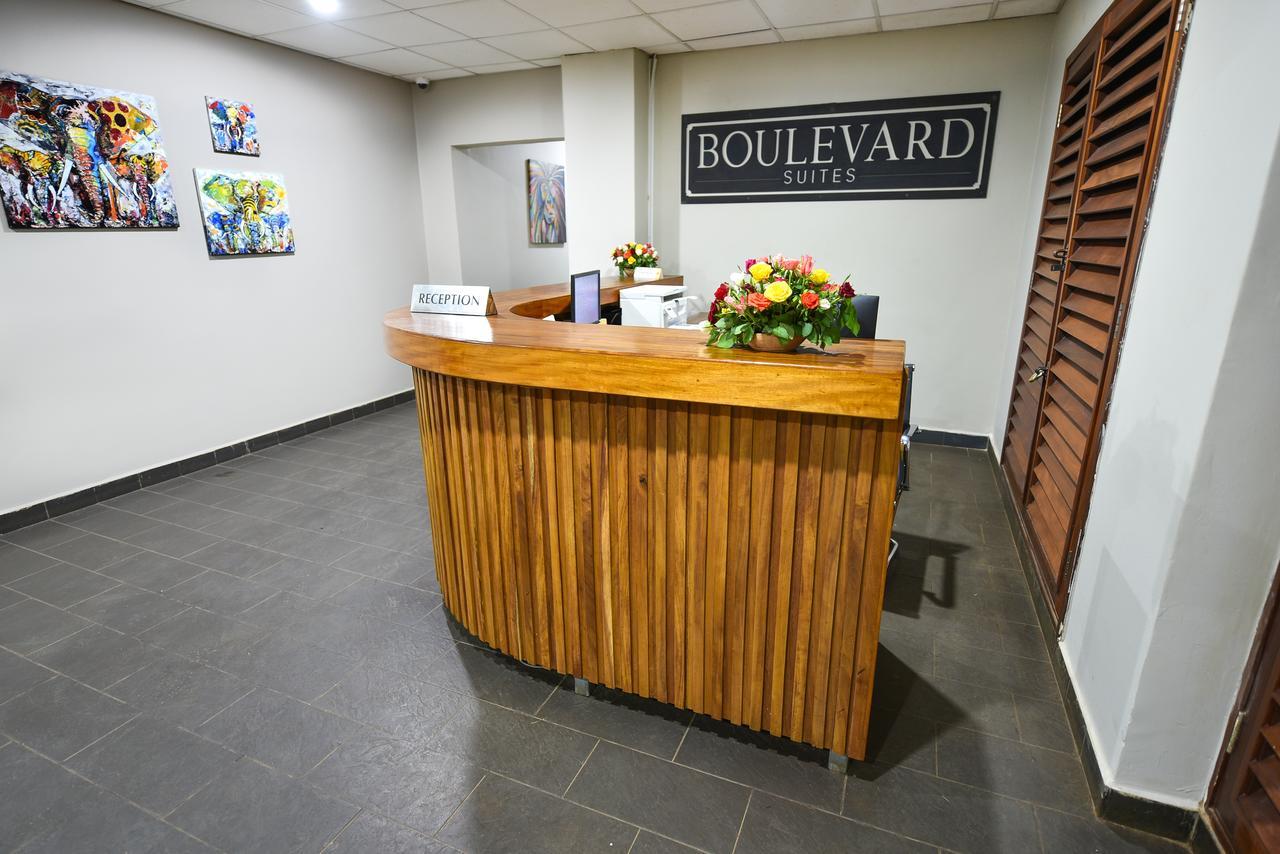 Kampala Boulevard Suites Extérieur photo